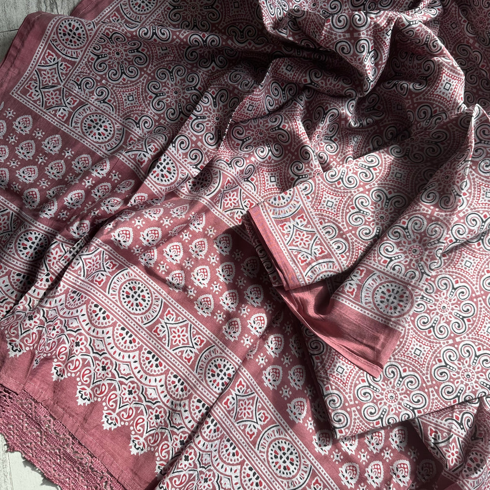 
                      
                        Ajrak Printed Flower Design-4
                      
                    