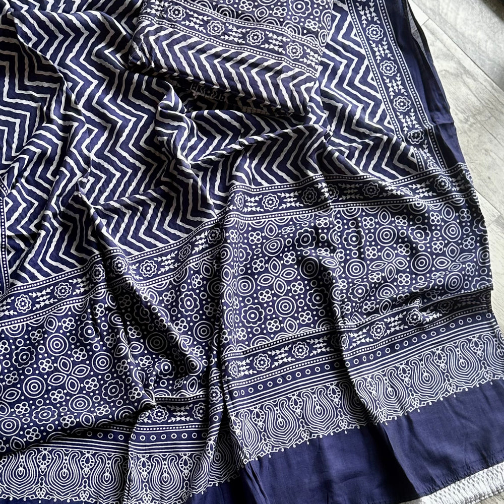 
                      
                        Ajrak Printed ZigZag - Design 5
                      
                    