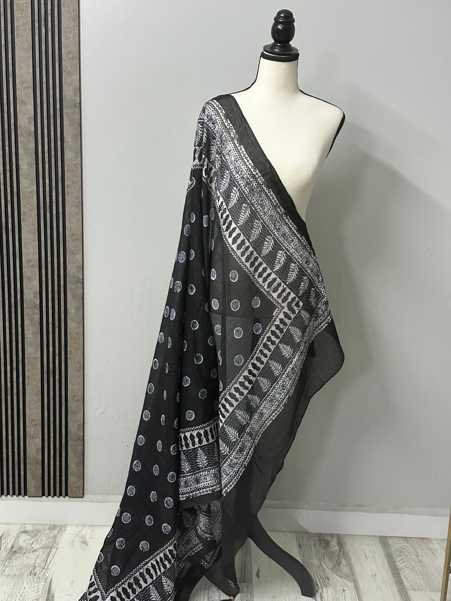 Pure cotton Polka Dots Dupattas