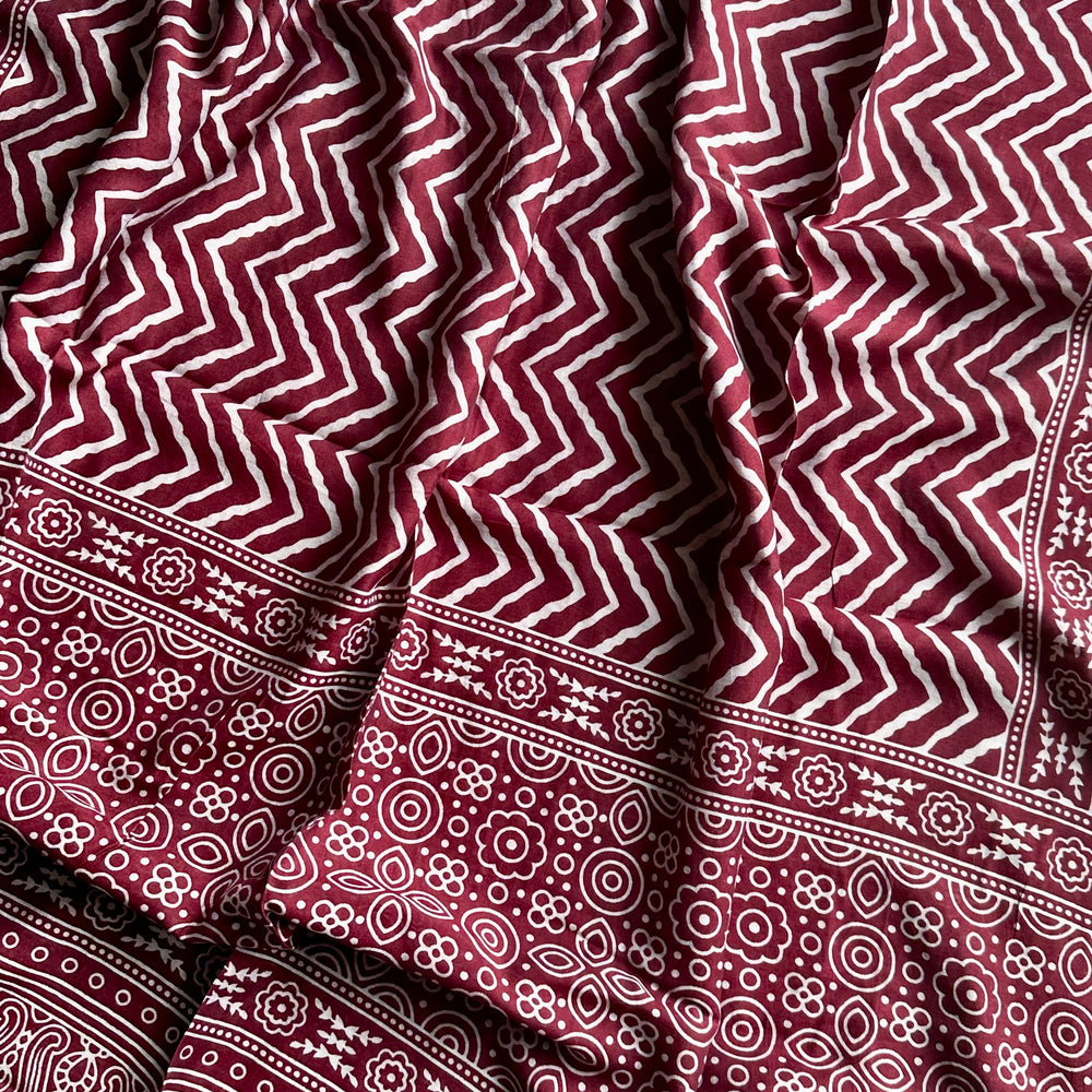 
                      
                        Ajrak Printed ZigZag - Design 5
                      
                    