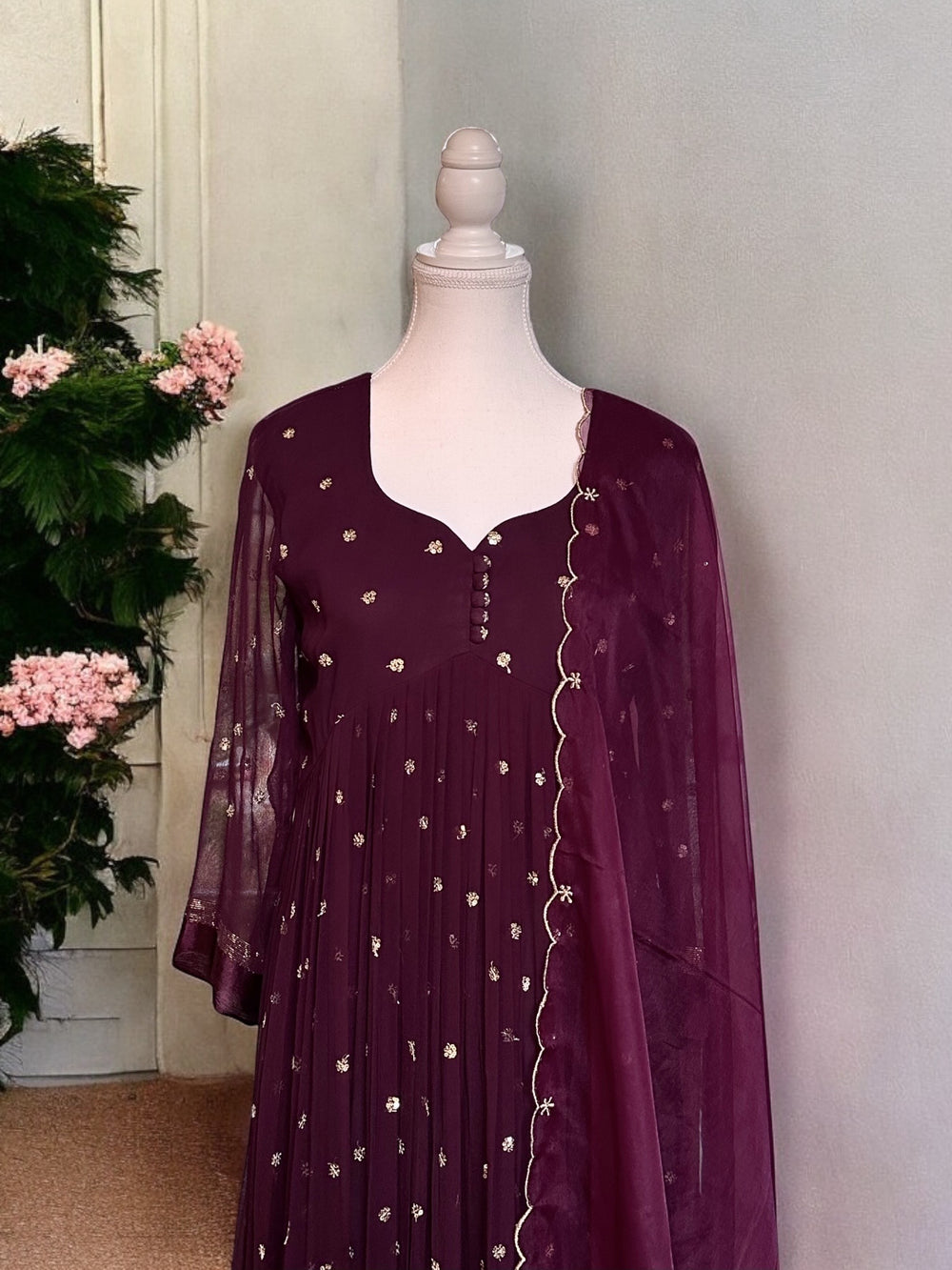 Grape Wine Kurta Set With Dupatta