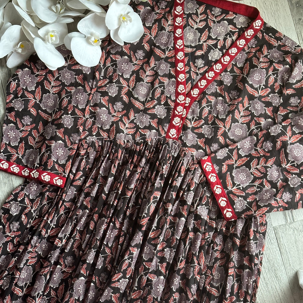 
                      
                        Soft mul cotton Kurta
                      
                    