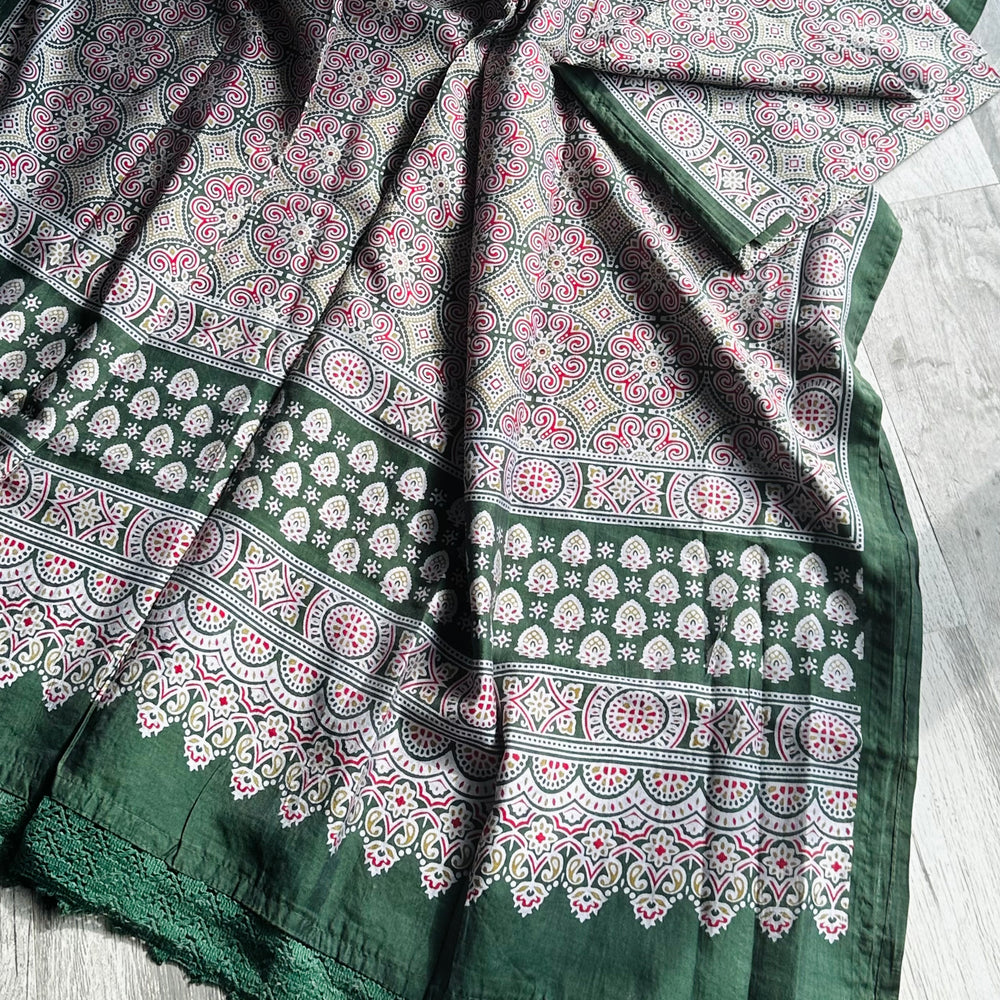 
                      
                        Ajrak Printed Flower Design-4
                      
                    