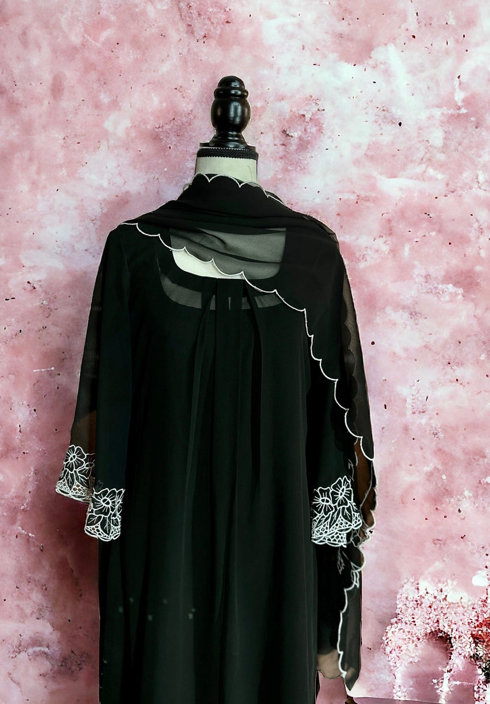 Black Enchanted Kurta Set - The Story Kameez