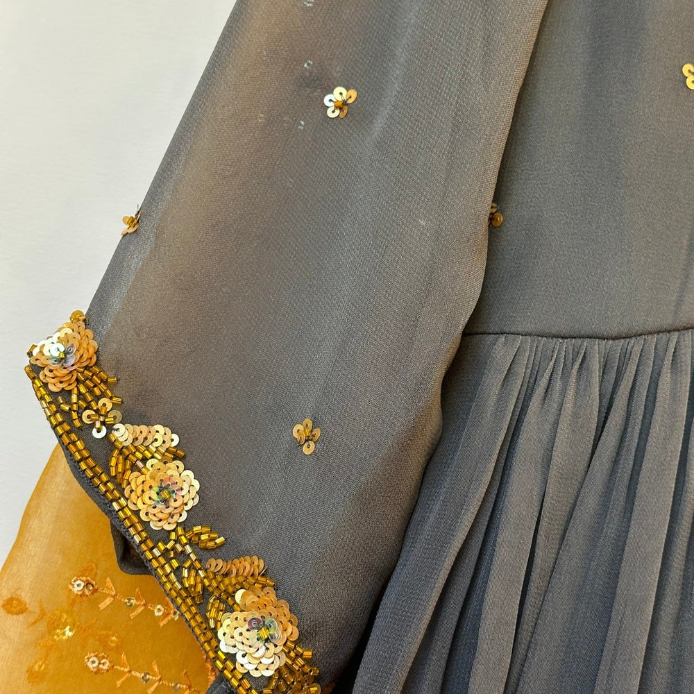 
                      
                        Grey Embellished Beads Kurta with Dupatta - The Story Kameez
                      
                    