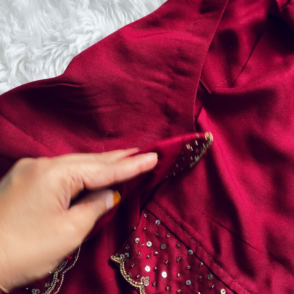 
                      
                        Load and play video in Gallery viewer, Maroon sequins embellished Kurta
                      
                    