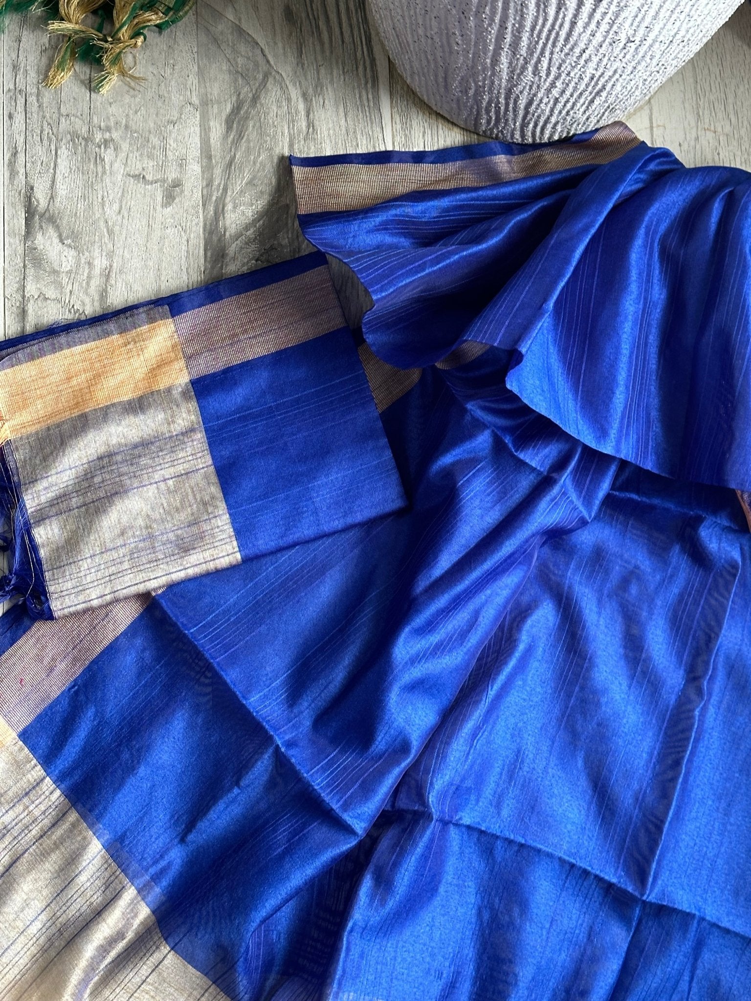 Simple Silk Dupattas - The Story Kameez